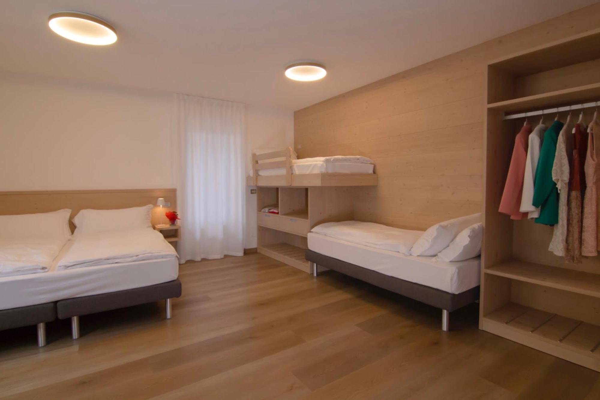 Hotel Miralago Bossico Rum bild
